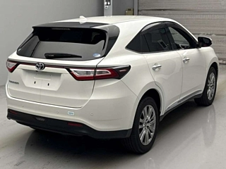 TOYOTA HARRIER 2018