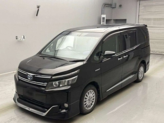 TOYOTA VOXY 2015