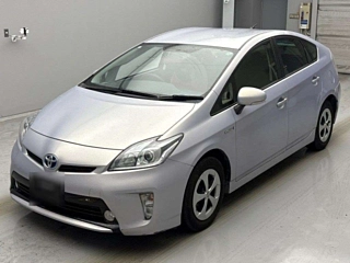 TOYOTA PRIUS 2015