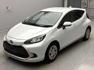 TOYOTA AQUA 2022
