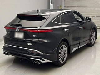 TOYOTA HARRIER 2022