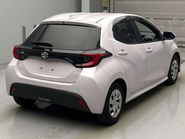 TOYOTA YARIS 2023