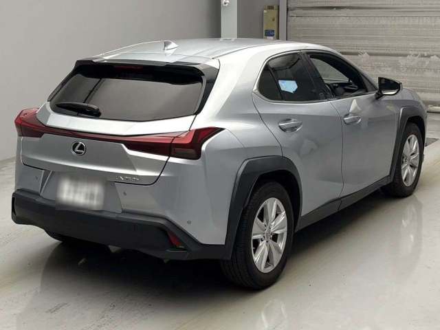 LEXUS UX 2022