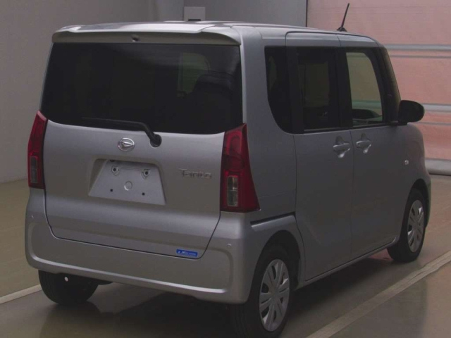 DAIHATSU TANTO 2024