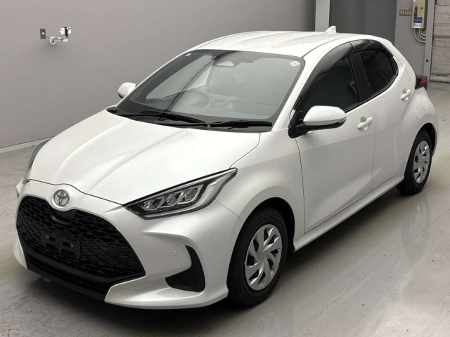 TOYOTA YARIS 2024