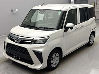 TOYOTA ROOMY 2022