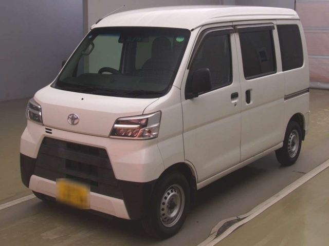 TOYOTA PIXIS VAN 2020