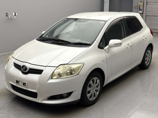 TOYOTA AURIS 2008