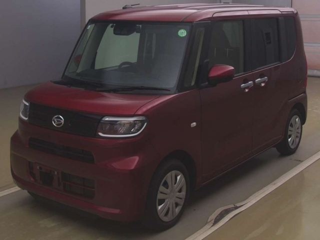 DAIHATSU TANTO 2021