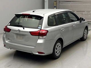 TOYOTA COROLLA FIELDER 2018