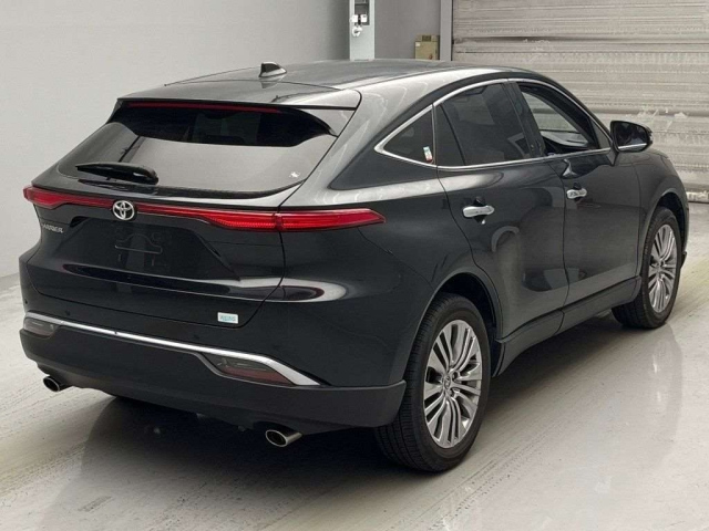 TOYOTA HARRIER 2021