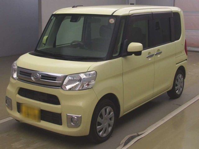 DAIHATSU TANTO 2016