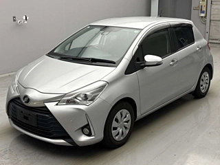 TOYOTA VITZ 2018
