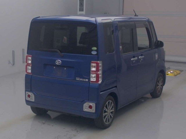 DAIHATSU WAKE 2018