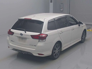 TOYOTA COROLLA FIELDER 2015