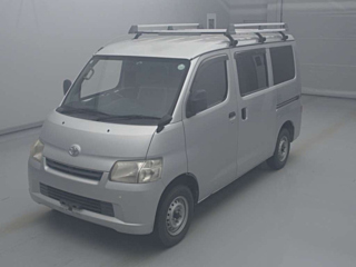 TOYOTA TOWN ACE VAN 2010