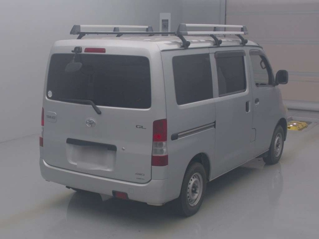 TOYOTA TOWN ACE VAN 2010