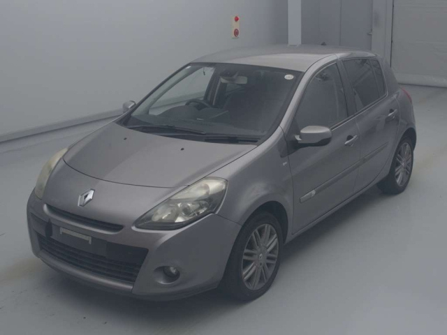 RENAULT LUTECIA 2012