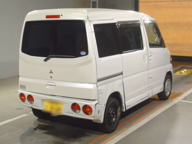 MITSUBISHI TOWNBOX 2010