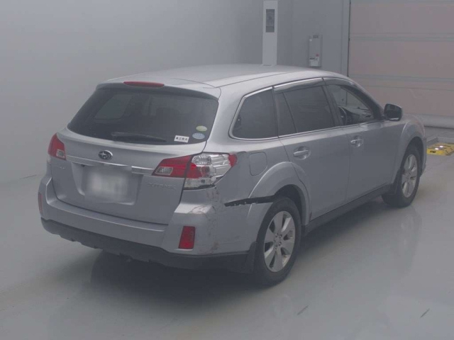 SUBARU LEGACY OUTBACK 2011