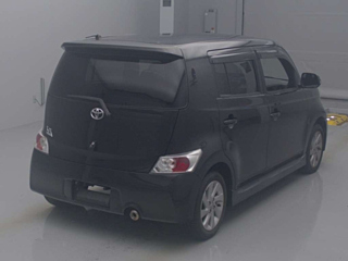TOYOTA BB 2010