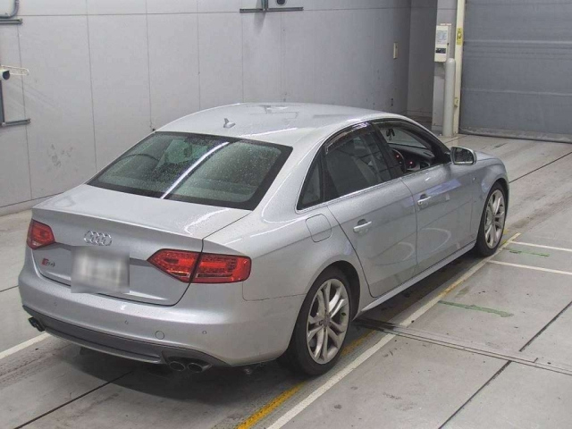 AUDI S4 2010