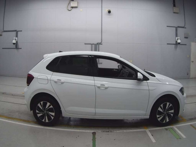 VOLKSWAGEN POLO 2022