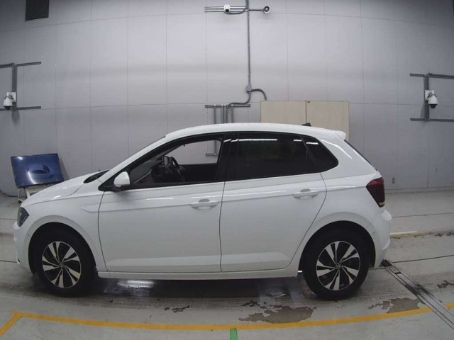 VOLKSWAGEN POLO 2022