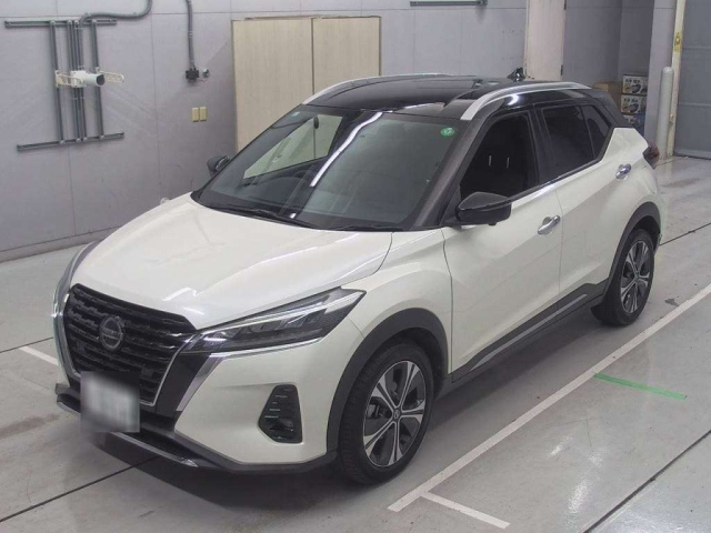 NISSAN KIX 2021