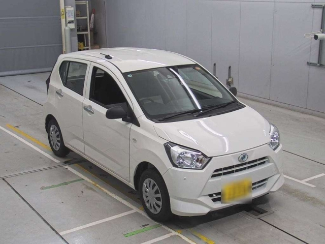 DAIHATSU MIRA E S 2025