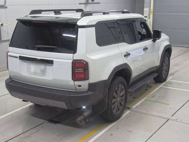 TOYOTA LAND CRUISER 2024