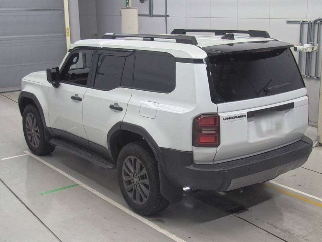 TOYOTA LAND CRUISER 2024