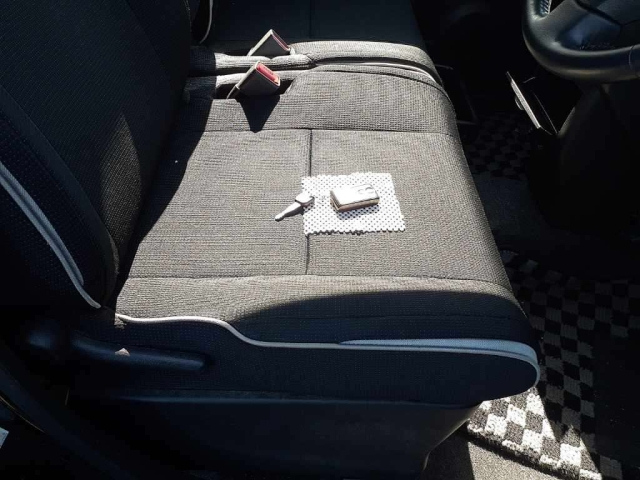 TOYOTA PIXIS SPACE 2011