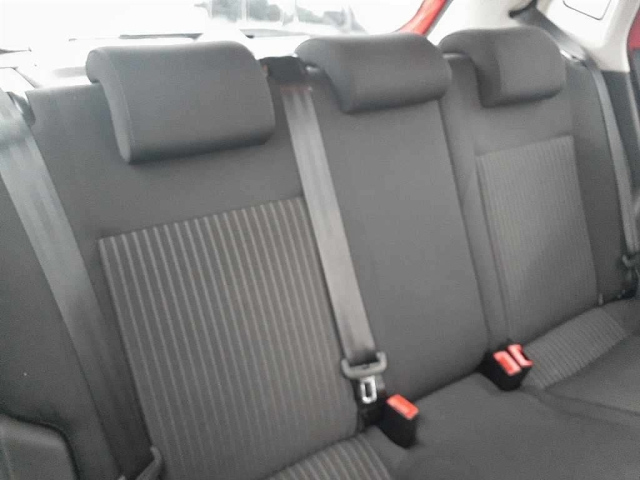 VOLKSWAGEN POLO 2012