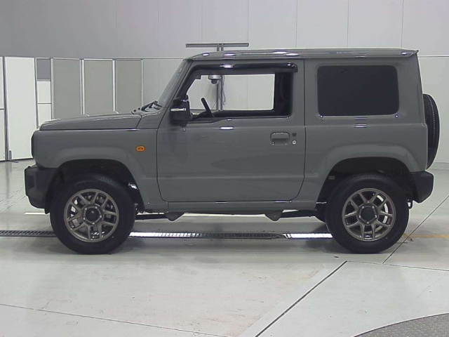 SUZUKI JIMNY 2023