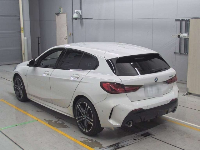 BMW 1 SERIES 2020