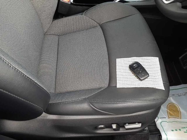 TOYOTA COROLLA CROSS 2025