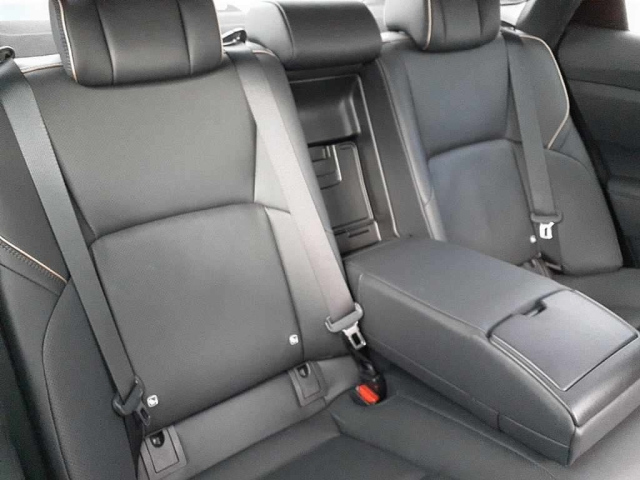 TOYOTA CROWN CROSSOVER 2023