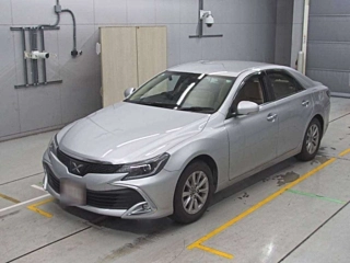 TOYOTA MARK X 2018