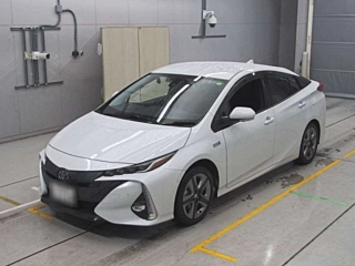 TOYOTA PRIUS PHV 2021