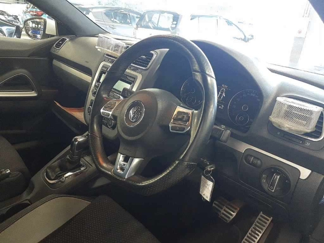 VOLKSWAGEN SCIROCCO 2012