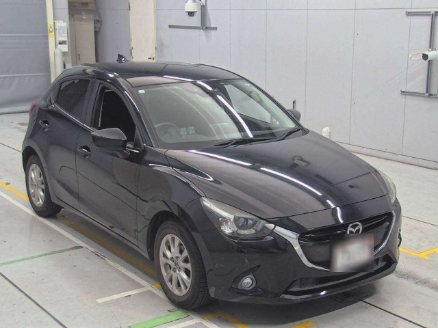 MAZDA DEMIO 2016