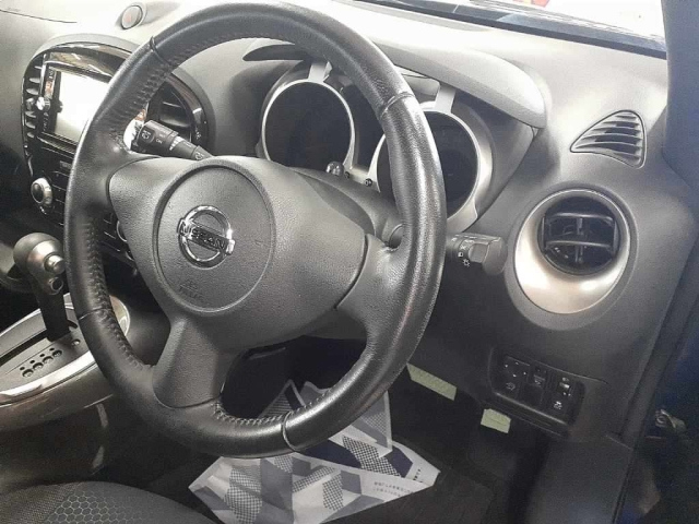 NISSAN JUKE 2015
