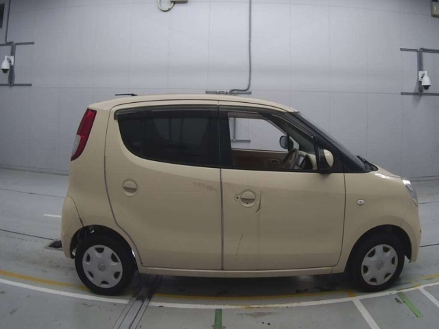 NISSAN MOCO 2010