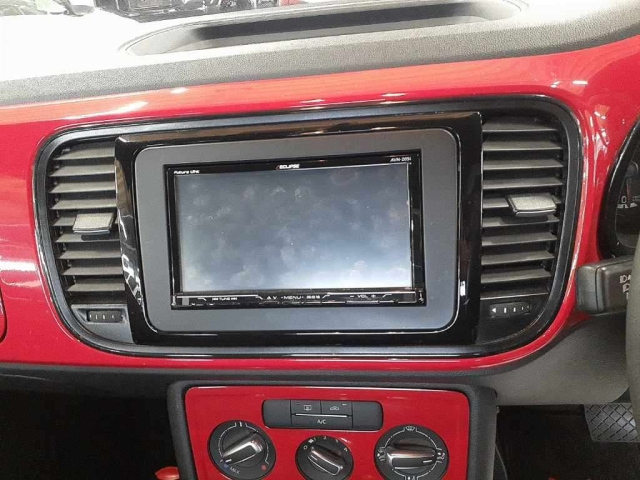 VOLKSWAGEN THE BEETLE 2016