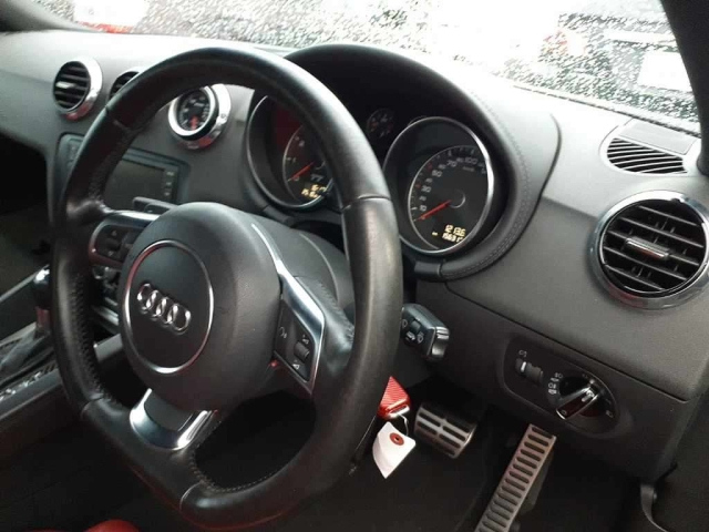 AUDI TT 2010
