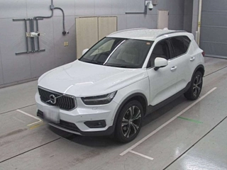 VOLVO XC40 2019