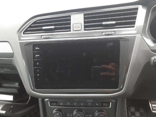 VOLKSWAGEN TIGUAN 2017