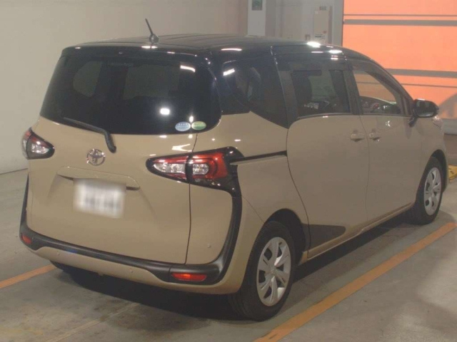 TOYOTA SIENTA 2019