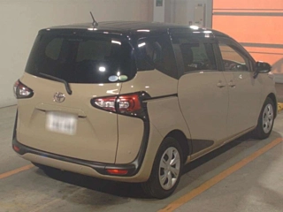 TOYOTA SIENTA 2019